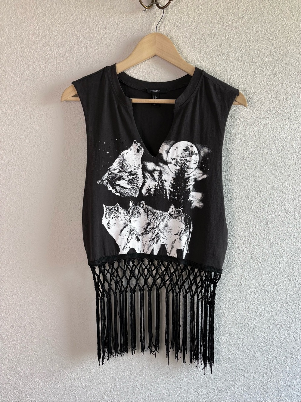 F21 Wolf Festival Top